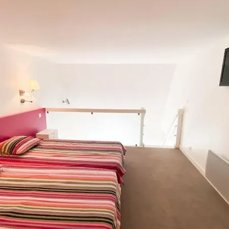 Triplex 4 Pers Dans La Westminster *